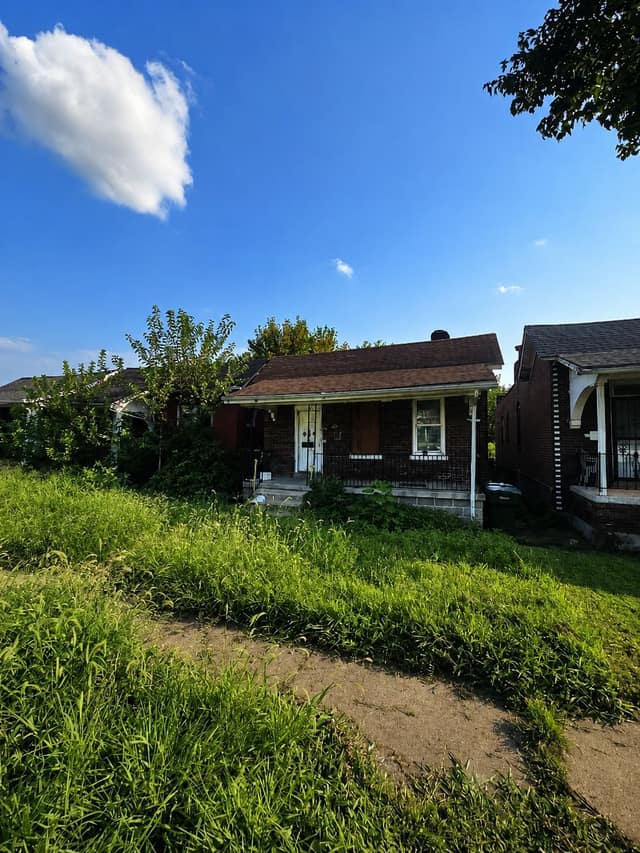 4920 San Francisco Ave, St. Louis, MO: owner financed home, photo 1