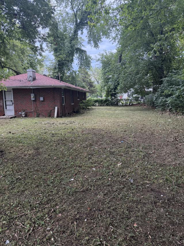 5050 Hallows Avenue, St. Louis, IL: owner financed home, photo 27