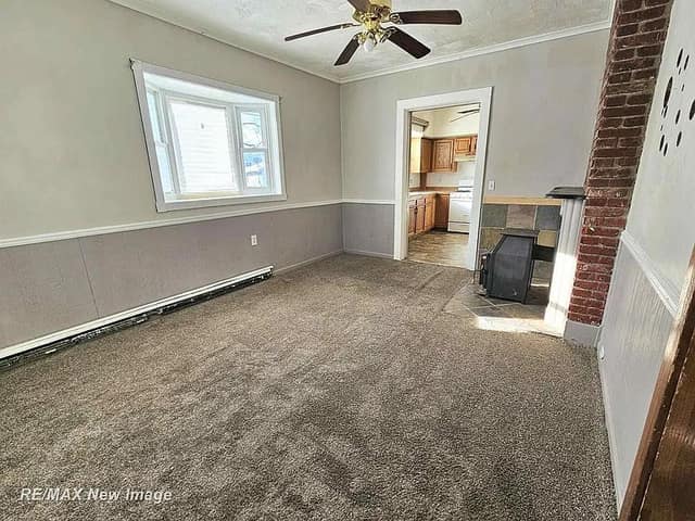 505 Yale St, Saginaw, MI: owner financed home, photo 4