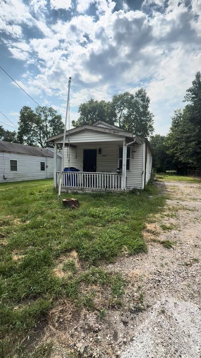 1963 N 31st St, Decatur, IL: owner financed home, photo 15