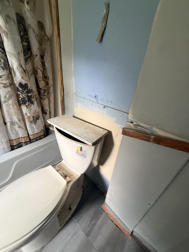 1963 N 31st St, Decatur, IL: owner financed home, photo 7