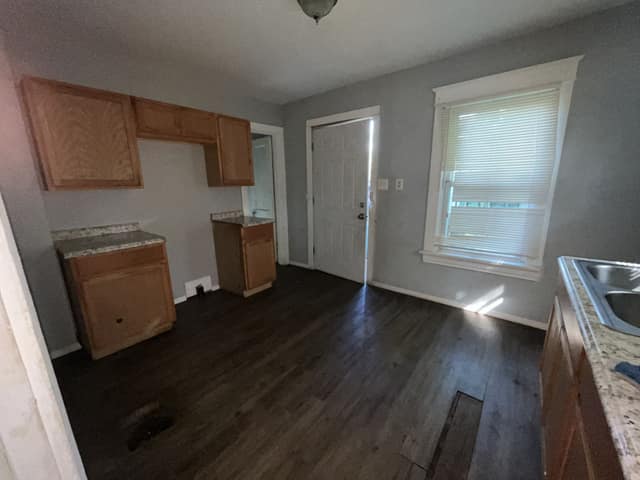 802 N 71st St, St. Louis, IL: owner financed home, photo 13
