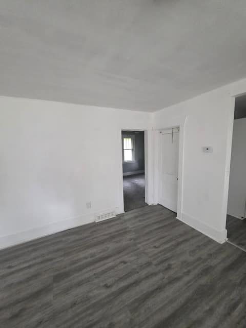712 W Waggoner St, Decatur, IL: owner financed home, photo 3