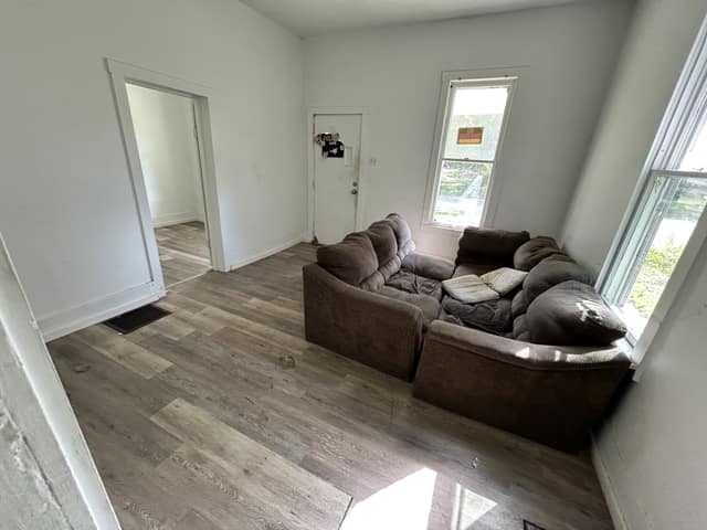 909 S Maffit St, Decatur, IL: owner financed home, photo 2