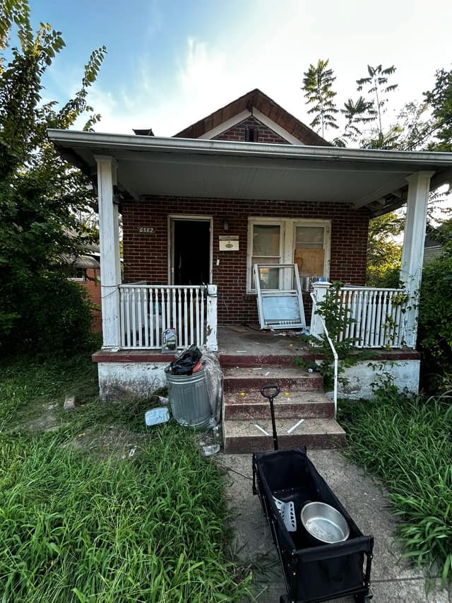 6582 Saint Louis Ave, St. Louis, MO: owner financed home, photo 1