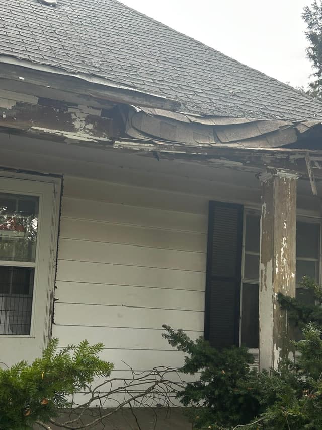 529 N 2nd Street, Witt, IL: owner financed home, photo 19