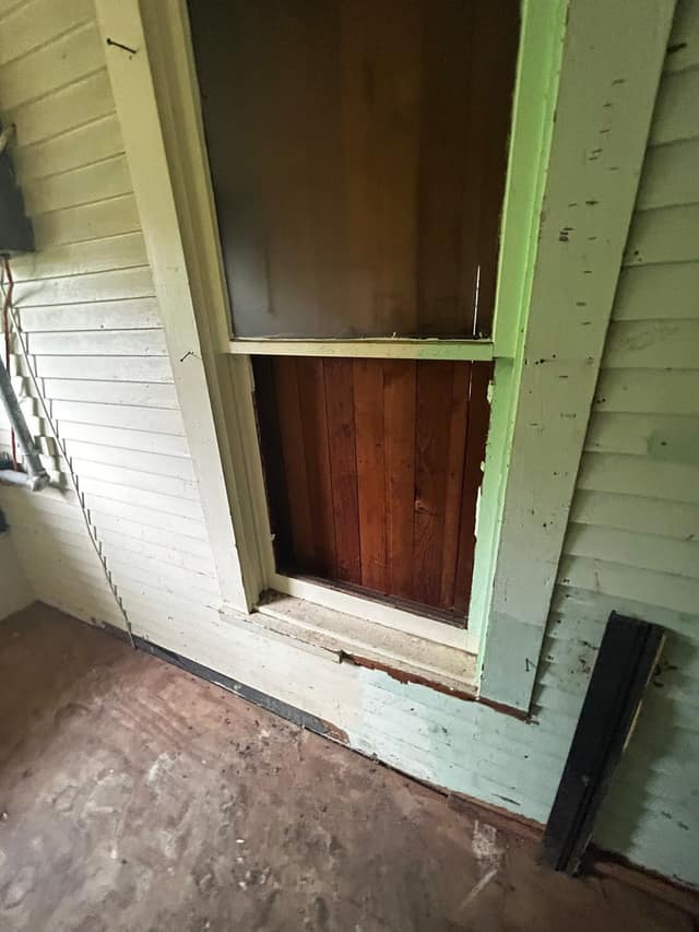 529 N 2nd Street, Witt, IL: owner financed home, photo 23