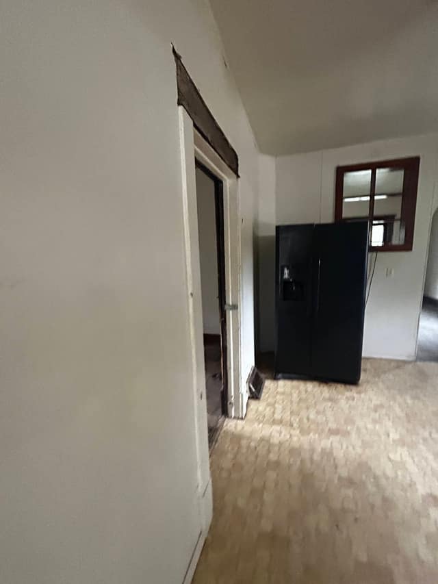 529 N 2nd Street, Witt, IL: owner financed home, photo 27