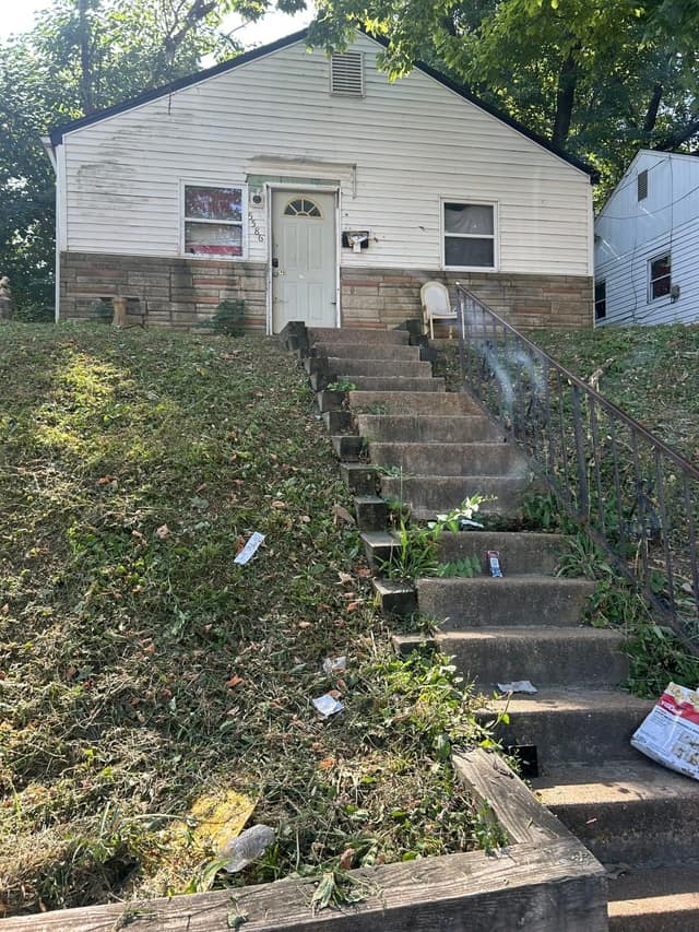 5586 Era Ave, St. Louis, MO: owner financed home, photo 3