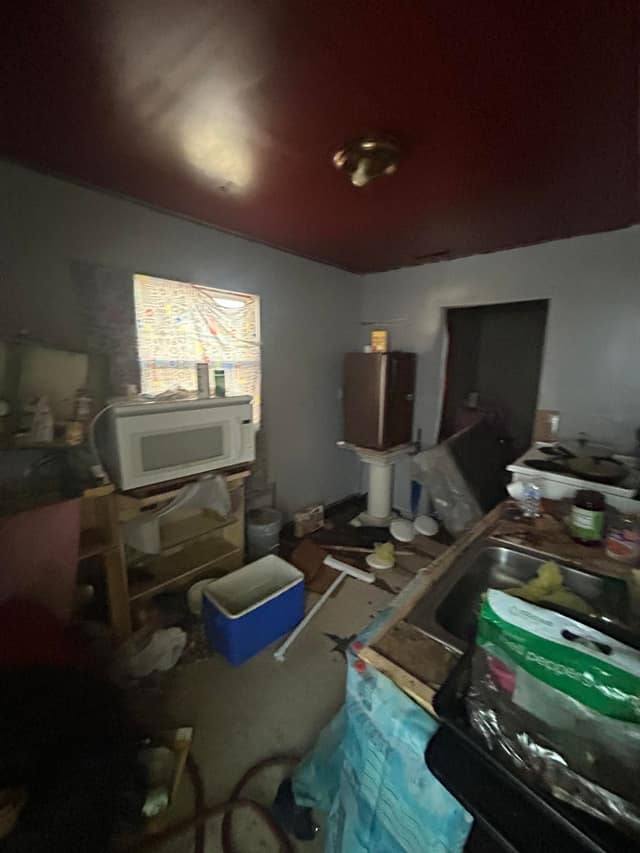 5586 Era Ave, St. Louis, MO: owner financed home, photo 9
