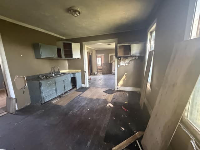 1709 S Faraday, Peoria, IL: owner financed home, photo 9