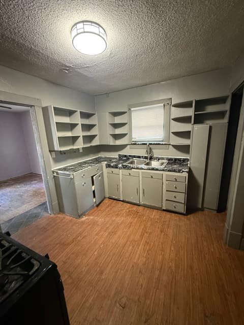 957 W View St, Decatur, IL: owner financed home, photo 15