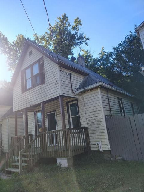 2210 W Wiswall St, Peoria, IL: owner financed home, photo 13