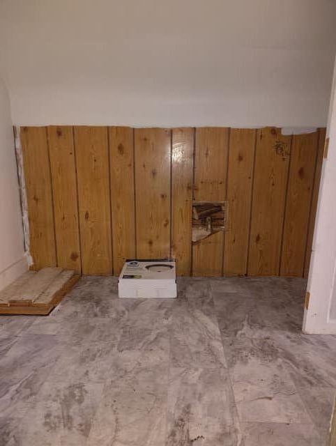 2210 W Wiswall St, Peoria, IL: owner financed home, photo 8