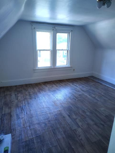 2210 W Wiswall St, Peoria, IL: owner financed home, photo 4