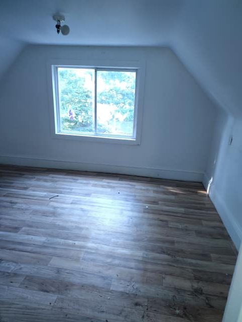 2210 W Wiswall St, Peoria, IL: owner financed home, photo 3