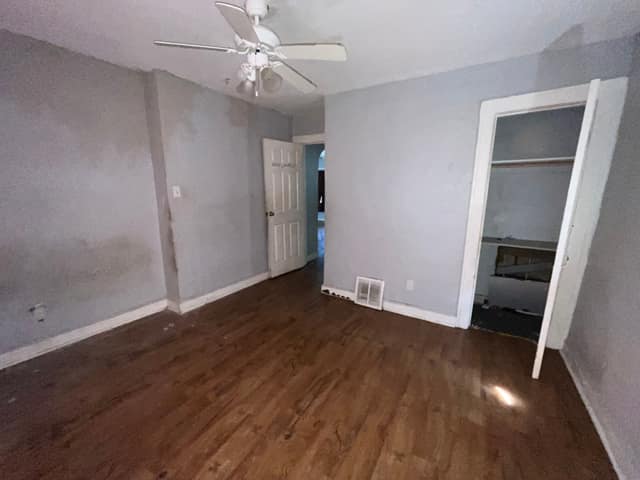 1127 N 45th St , East St Louis, IL: owner financed home, photo 18