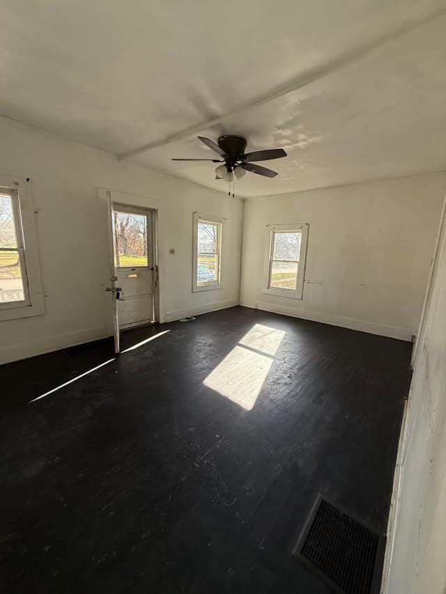 1353 N. Morgan, Decatur, IL: owner financed home, photo 18