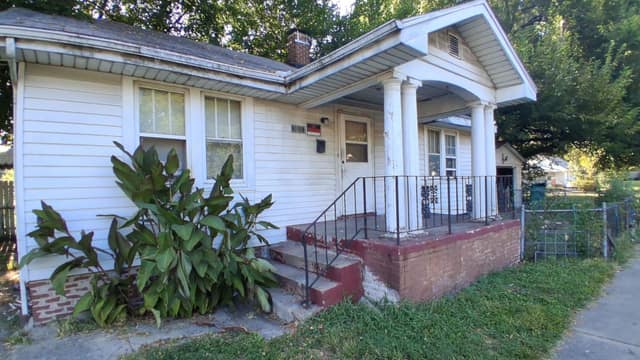 1435 North Woodford Street, Decatur, IL: owner financed home, photo 18