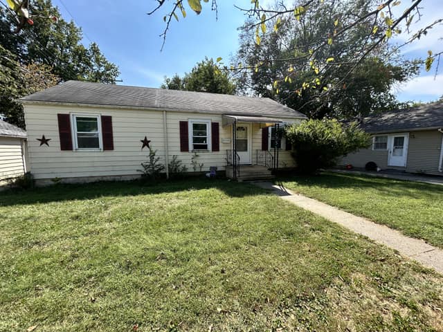 1117 W Packard St, Decatur, IL: owner financed home, photo 1