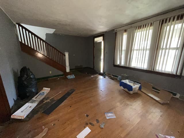 2558 State St, Granite City, IL: owner financed home, photo 5