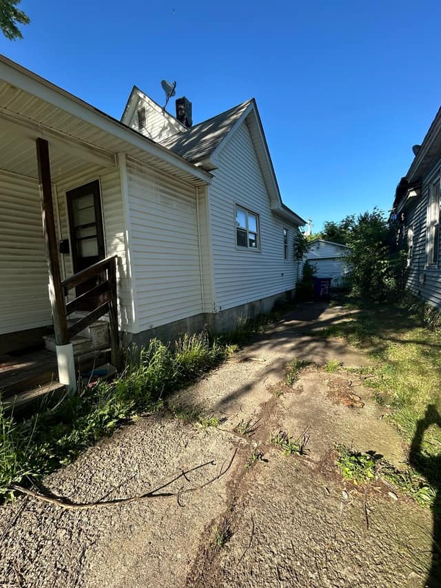1942 N Church, Decatur, IL: owner financed home, photo 6