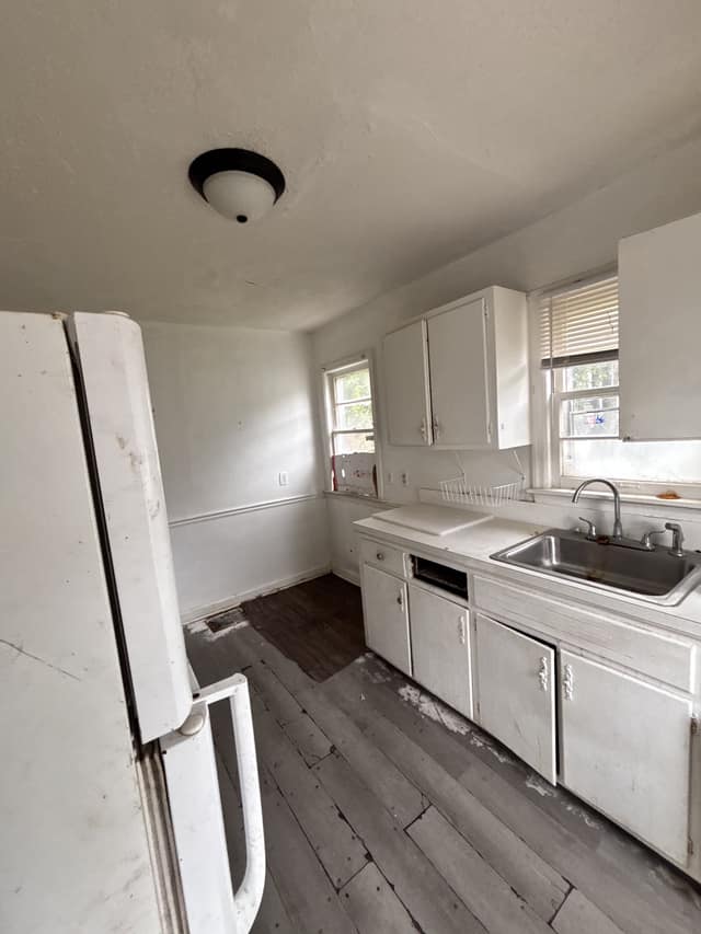 244 W Garfield Ave, Decatur, IL: owner financed home, photo 4