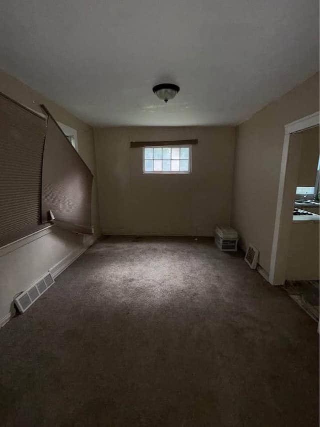 523 Grace St, Flint, MI: owner financed home, photo 7