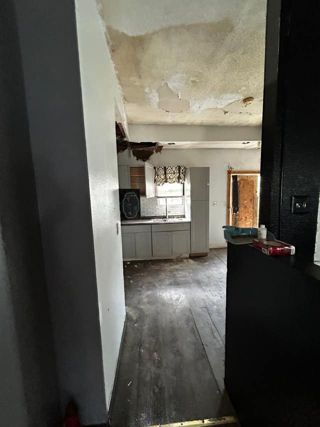 634 N 8th St, East St. Louis, IL: owner financed home, photo 14