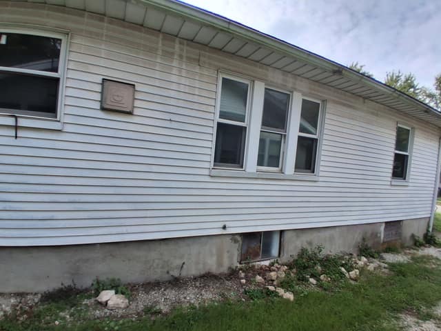 765 W. Division Street, Decatur, IL: owner financed home, photo 16