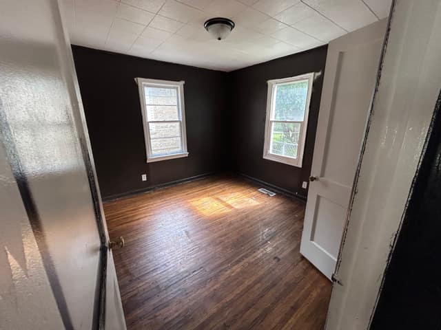 933 Elmhurst Ave, Decatur, IL: owner financed home, photo 2