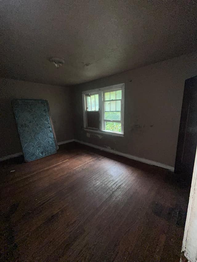 5811 saloma ave, , : owner financed home, photo 15