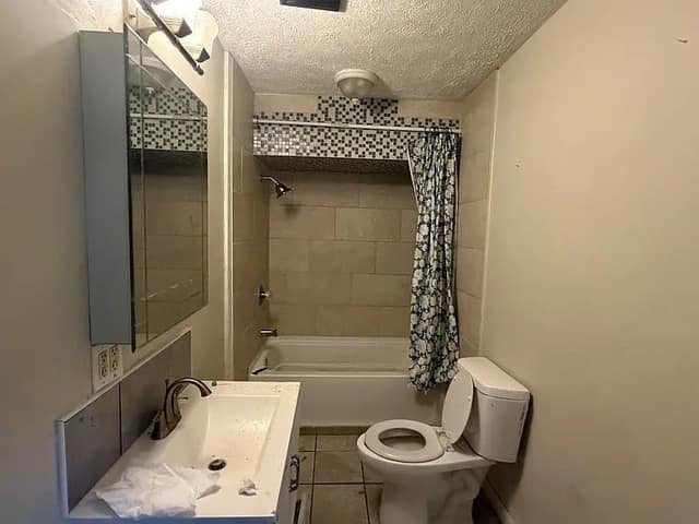 1829 W Butler St, Peoria, IL: owner financed home, photo 16