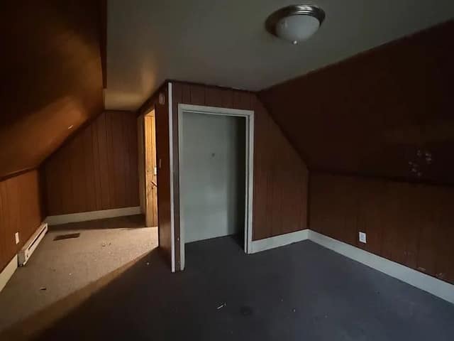 1829 W Butler St, Peoria, IL: owner financed home, photo 14