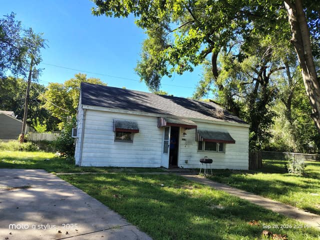 3214 W Proctor Pl, Peoria, IL: owner financed home, photo 3