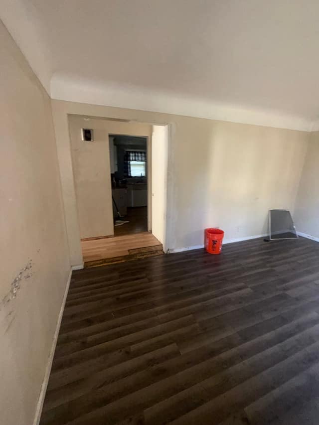 539 W. Marengo Ave, Flint, MI: owner financed home, photo 5