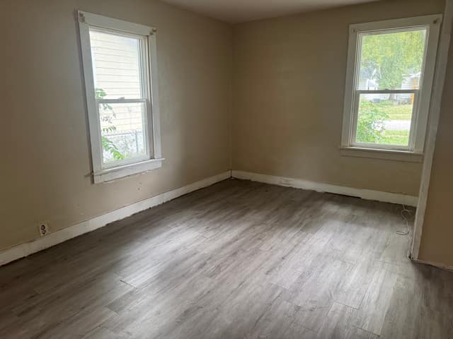1528 E Lawrence St, Decatur, IL: owner financed home, photo 9