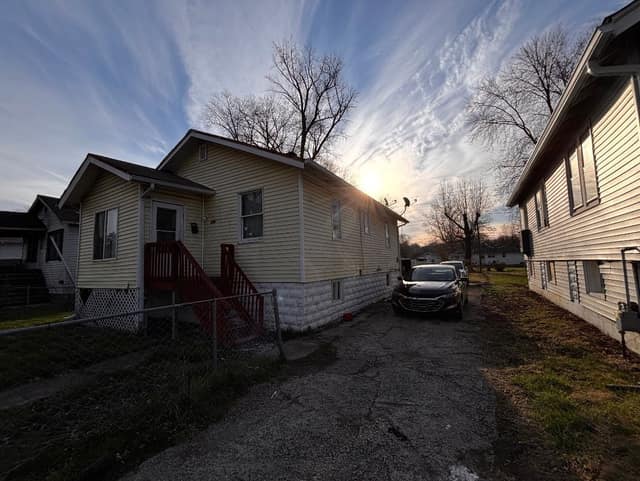 724 N 82nd St, East St. Louis, IL: owner financed home, photo 1