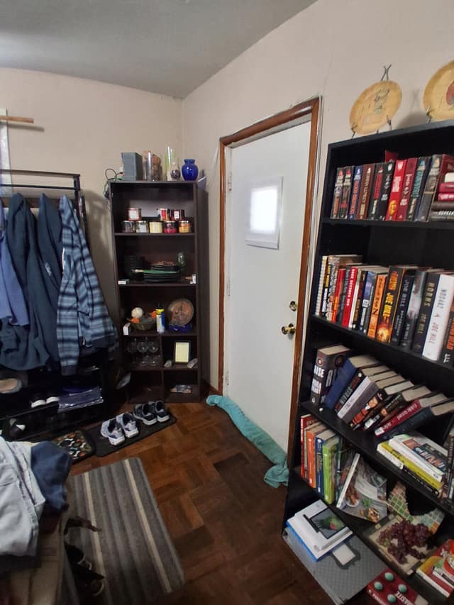 303 W. Sycamore Street, Carbondale, IL: owner financed home, photo 18