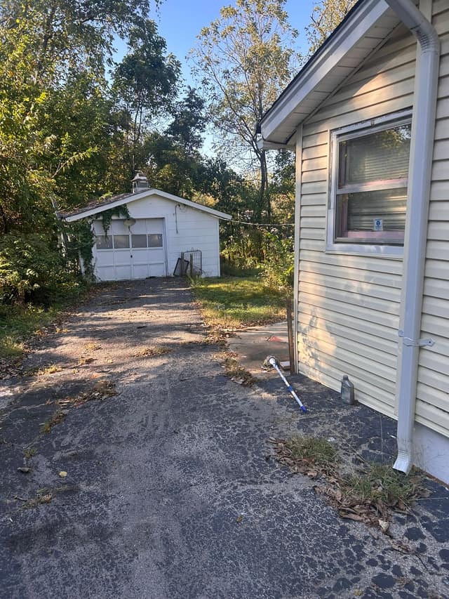 5639 Wilborn Drive, St. Louis, MO: owner financed home, photo 2