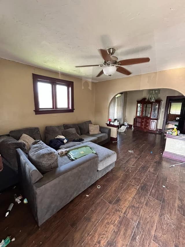 8401 N Broadway, St. Louis, MO: owner financed home, photo 10
