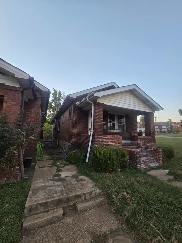 4323 Obear Ave, St. Louis, MO: owner financed home, photo 1