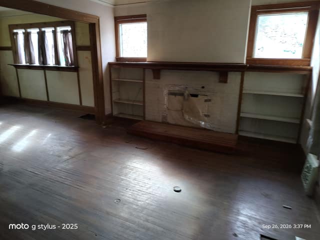 520 East Frye Avenue, Peoria, IL: owner financed home, photo 3