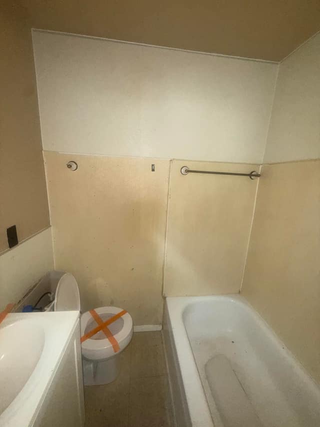 2807 W Nevada St, Peoria, IL: owner financed home, photo 10
