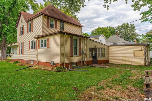 417 W Elm St, Mason City, IL: owner financed home, photo 3