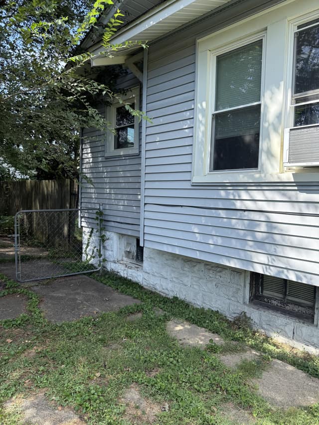 1905 N College St, Decatur, IL: owner financed home, photo 8