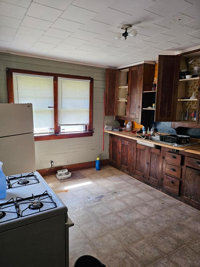 501 Carico Street, Carbondale, IL: owner financed home, photo 7