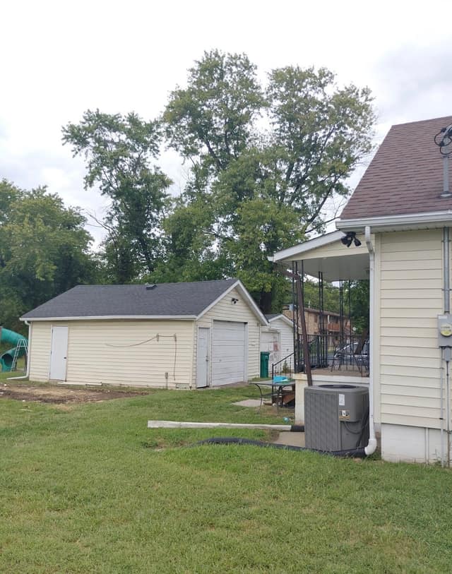 337 Range Ln, Cahokia, IL: owner financed home, photo 15