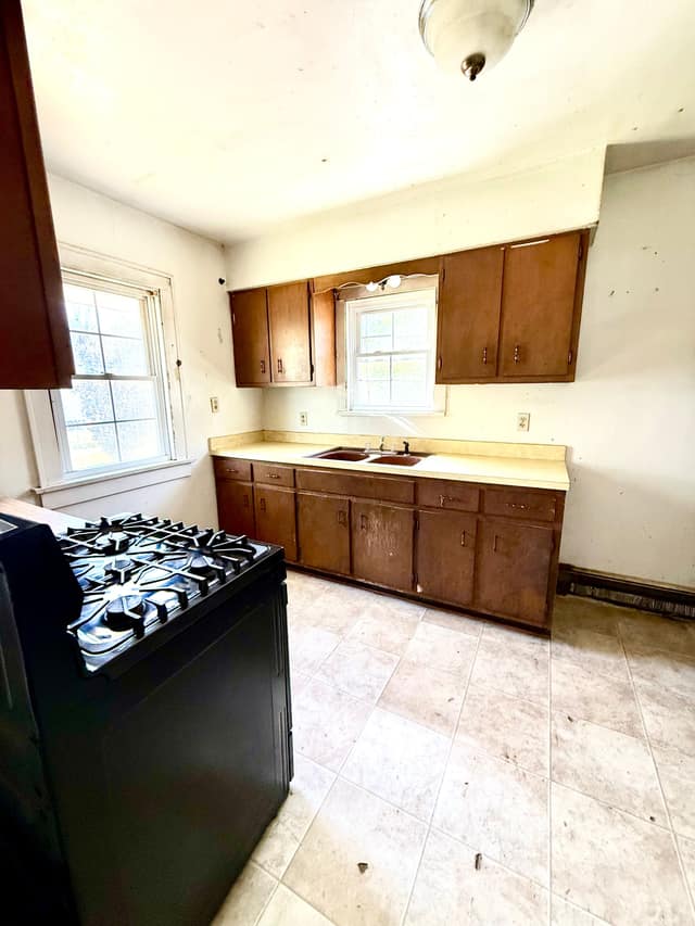 1237 E Johns Ave., Decatur, IL: owner financed home, photo 11
