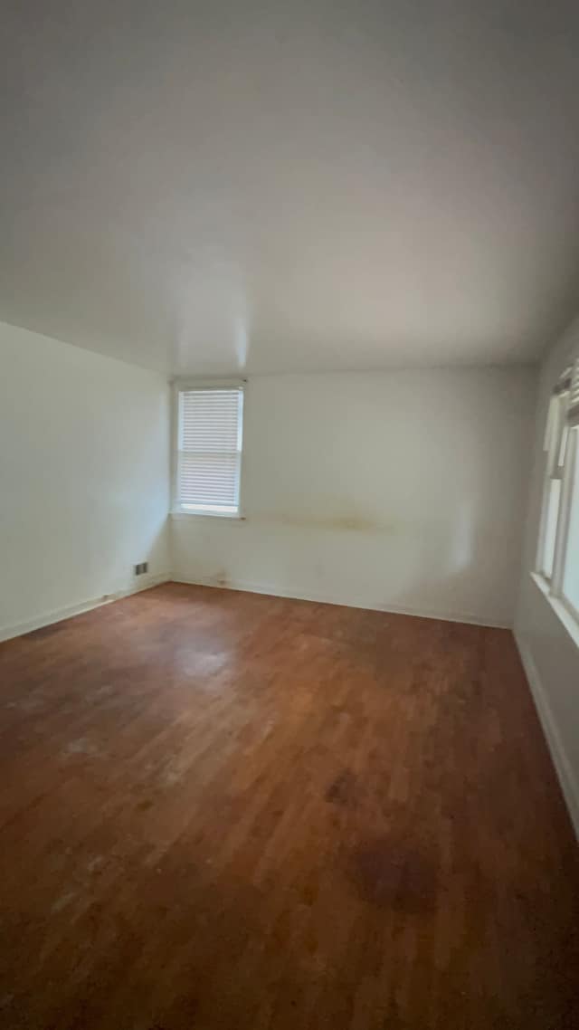 1174 W King St., Decatur, IL: owner financed home, photo 5
